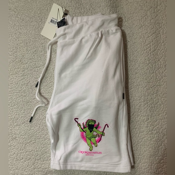 Crooks & Castles White Shorts - Picture 2 of 4